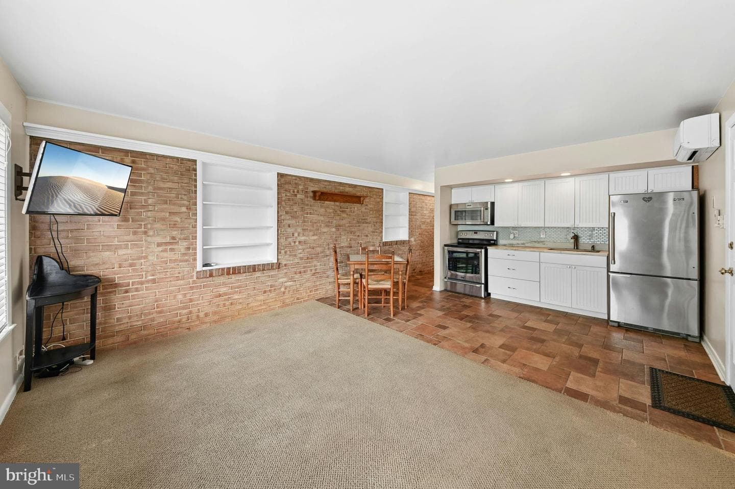 614 Glenwood Street photo 21