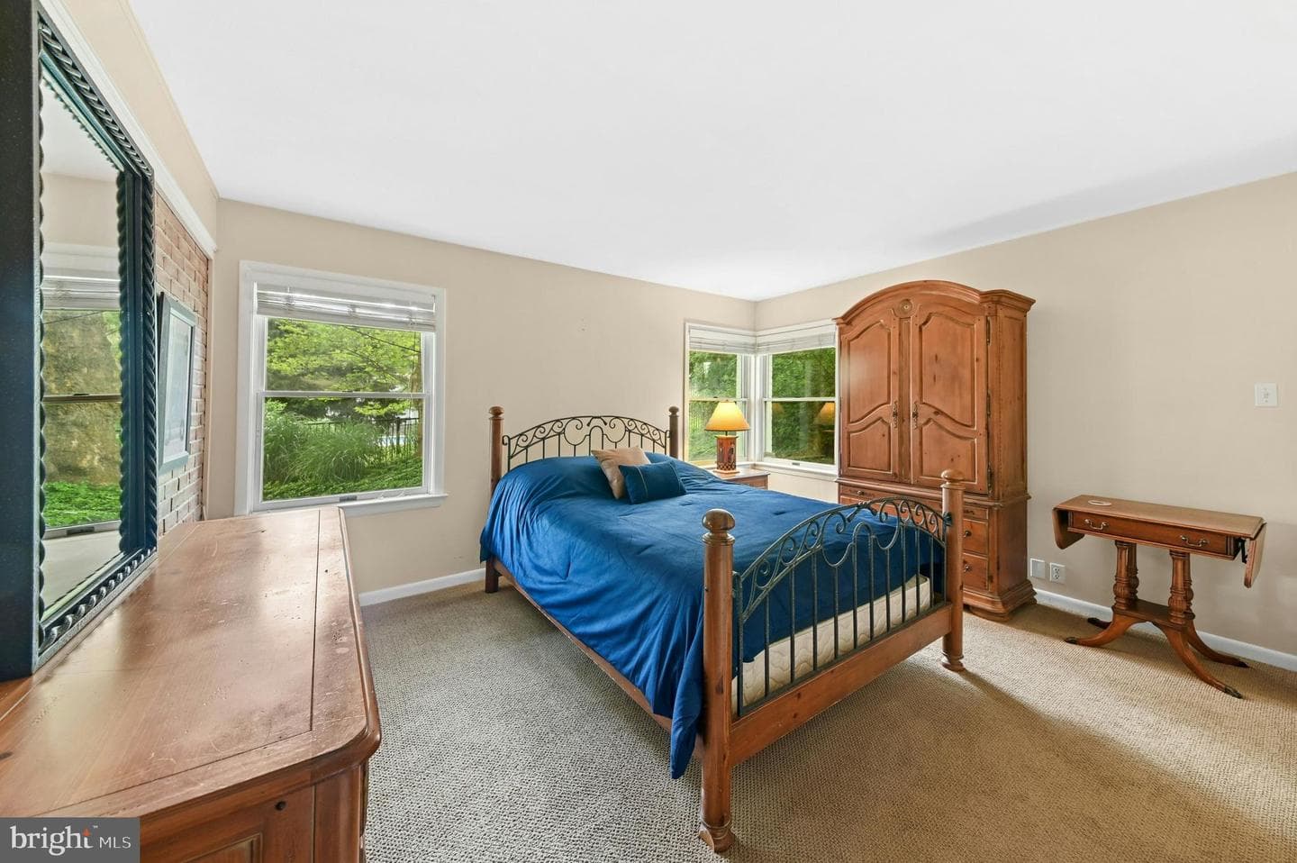 614 Glenwood Street photo 23