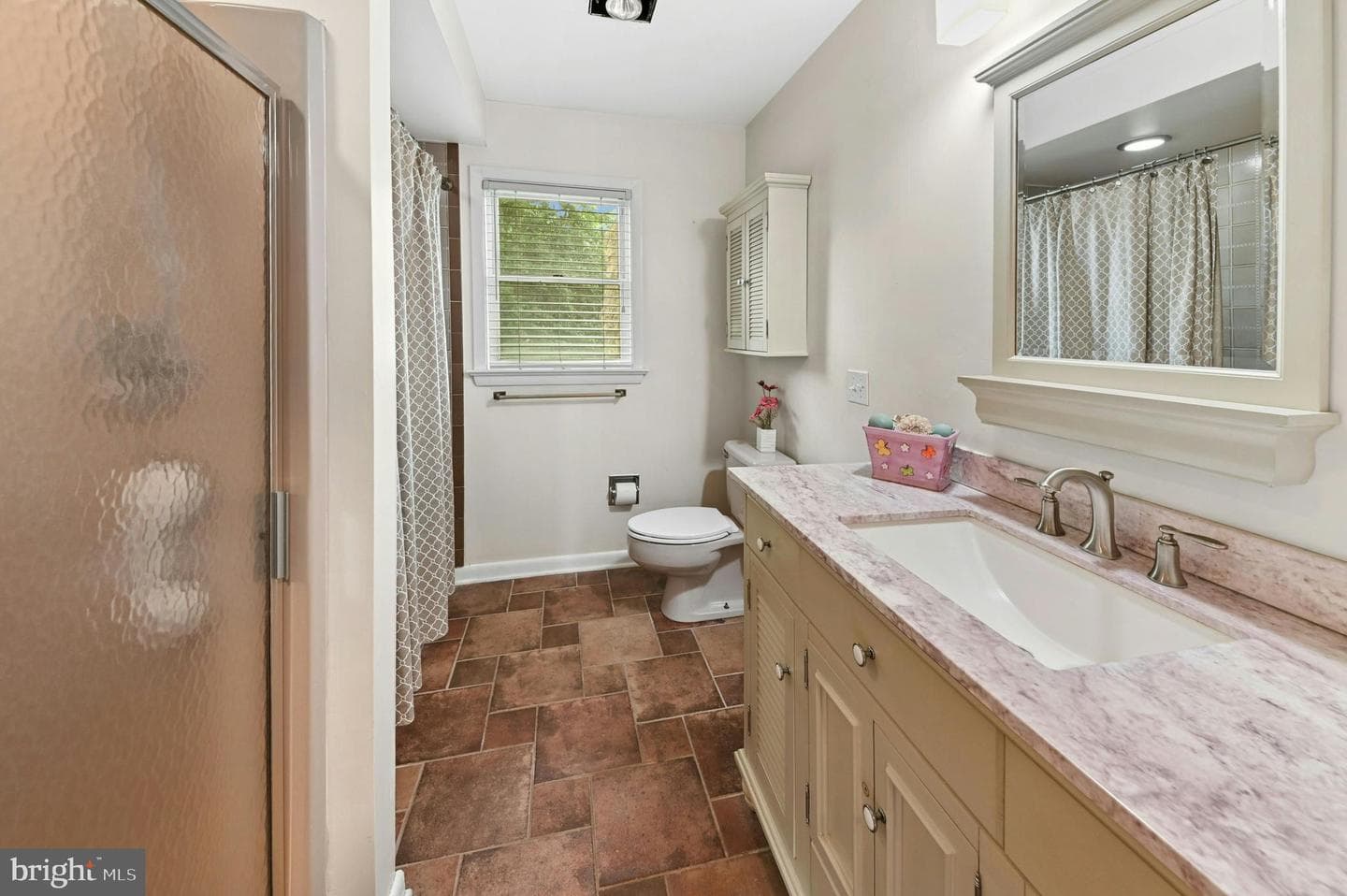 614 Glenwood Street photo 24