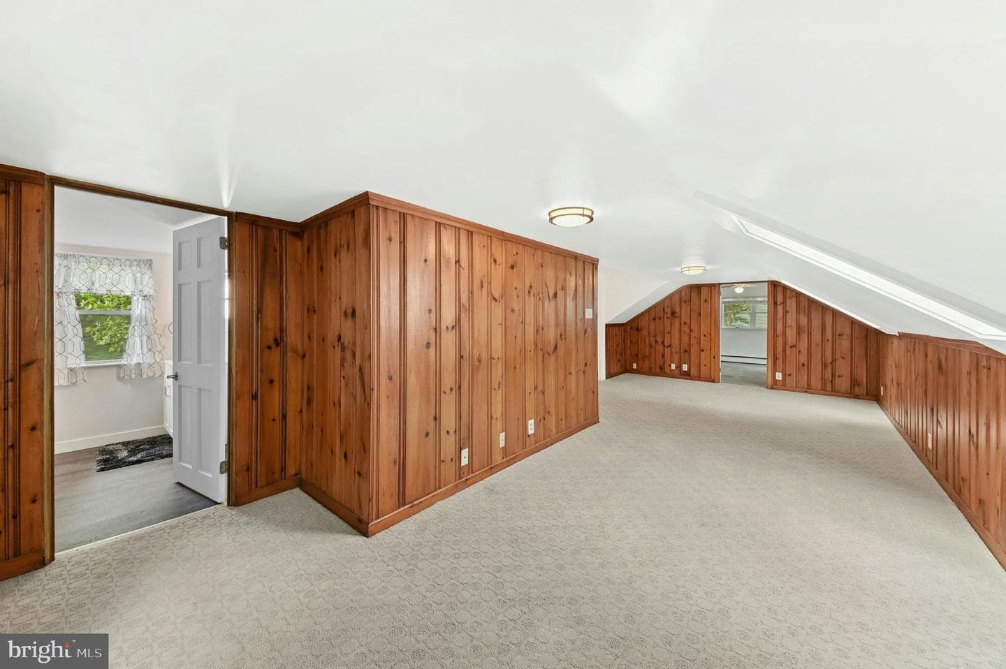614 Glenwood Street photo 32