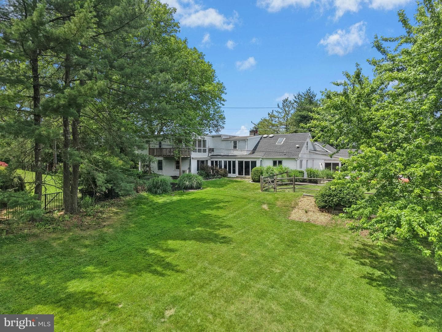 614 Glenwood Street photo 38