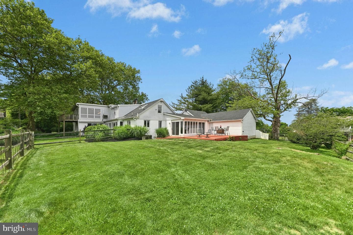 614 Glenwood Street photo 39