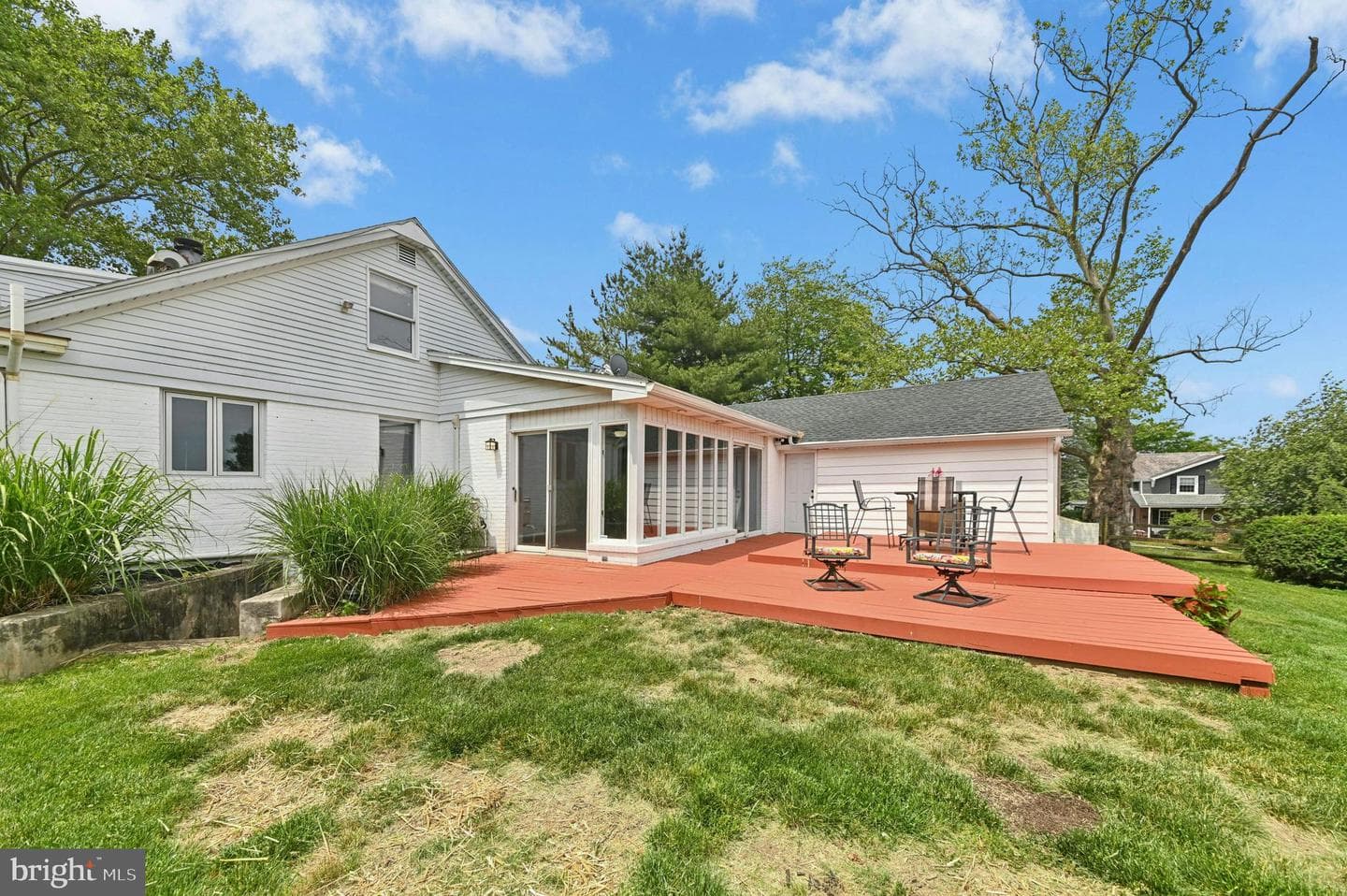 614 Glenwood Street photo 40
