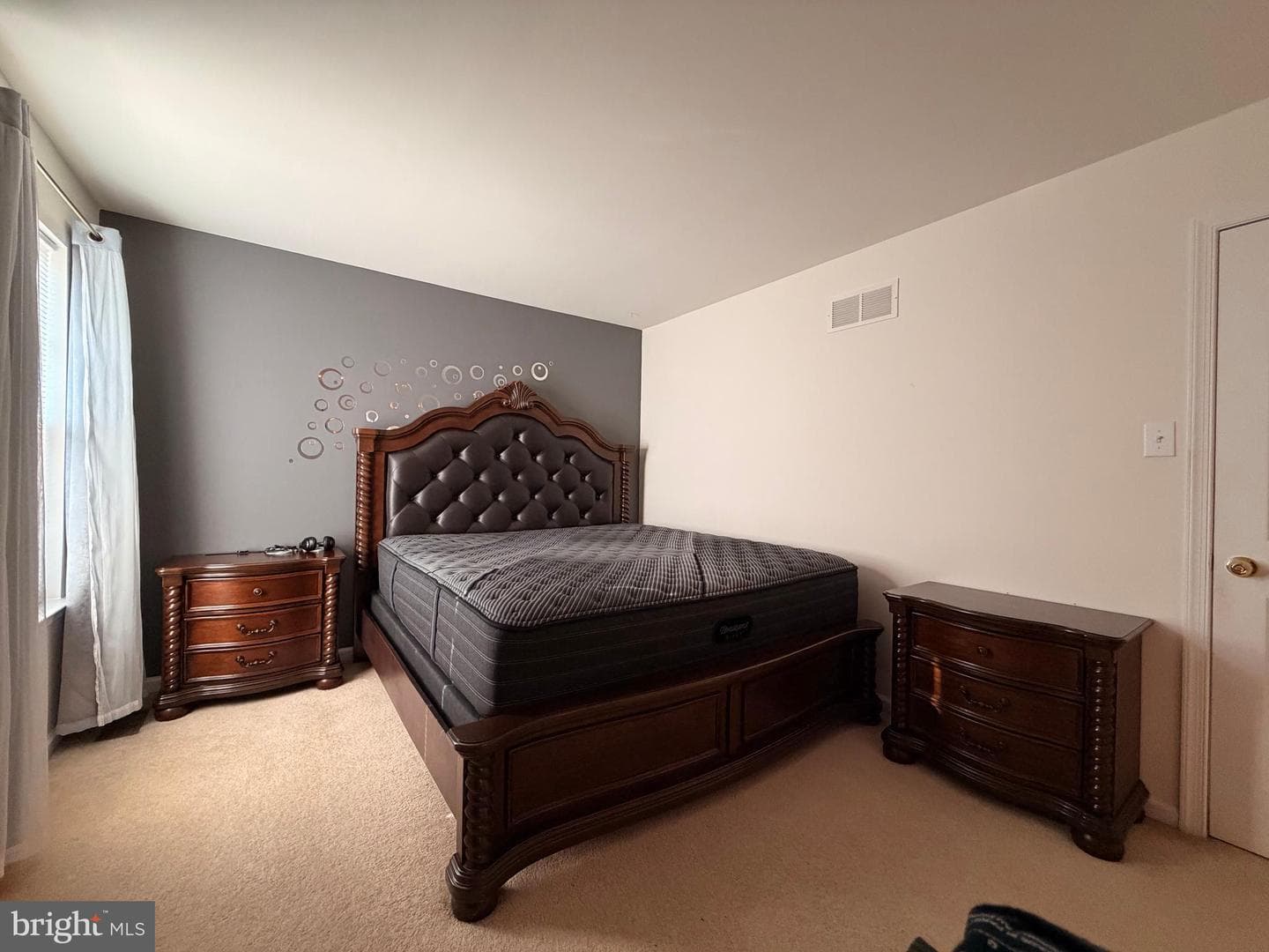 894 Yorkshire Drive photo 41