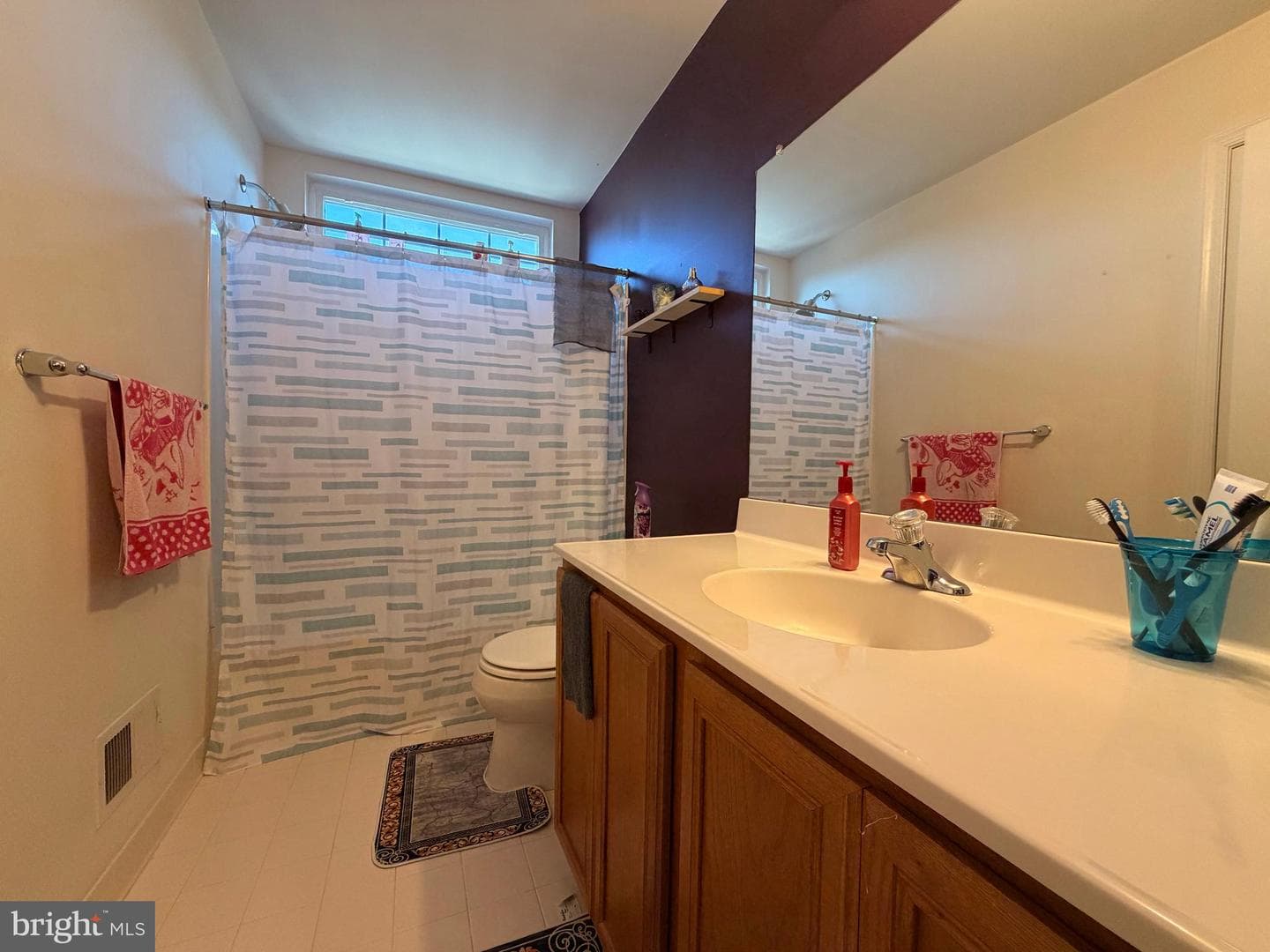 894 Yorkshire Drive photo 45