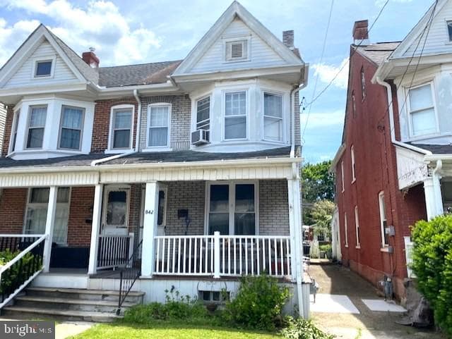 842 Chestnut Street