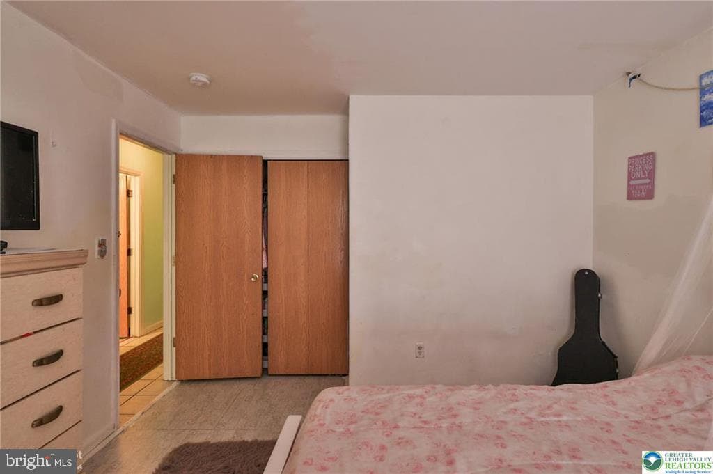 6411 Pioneer Drive photo 40
