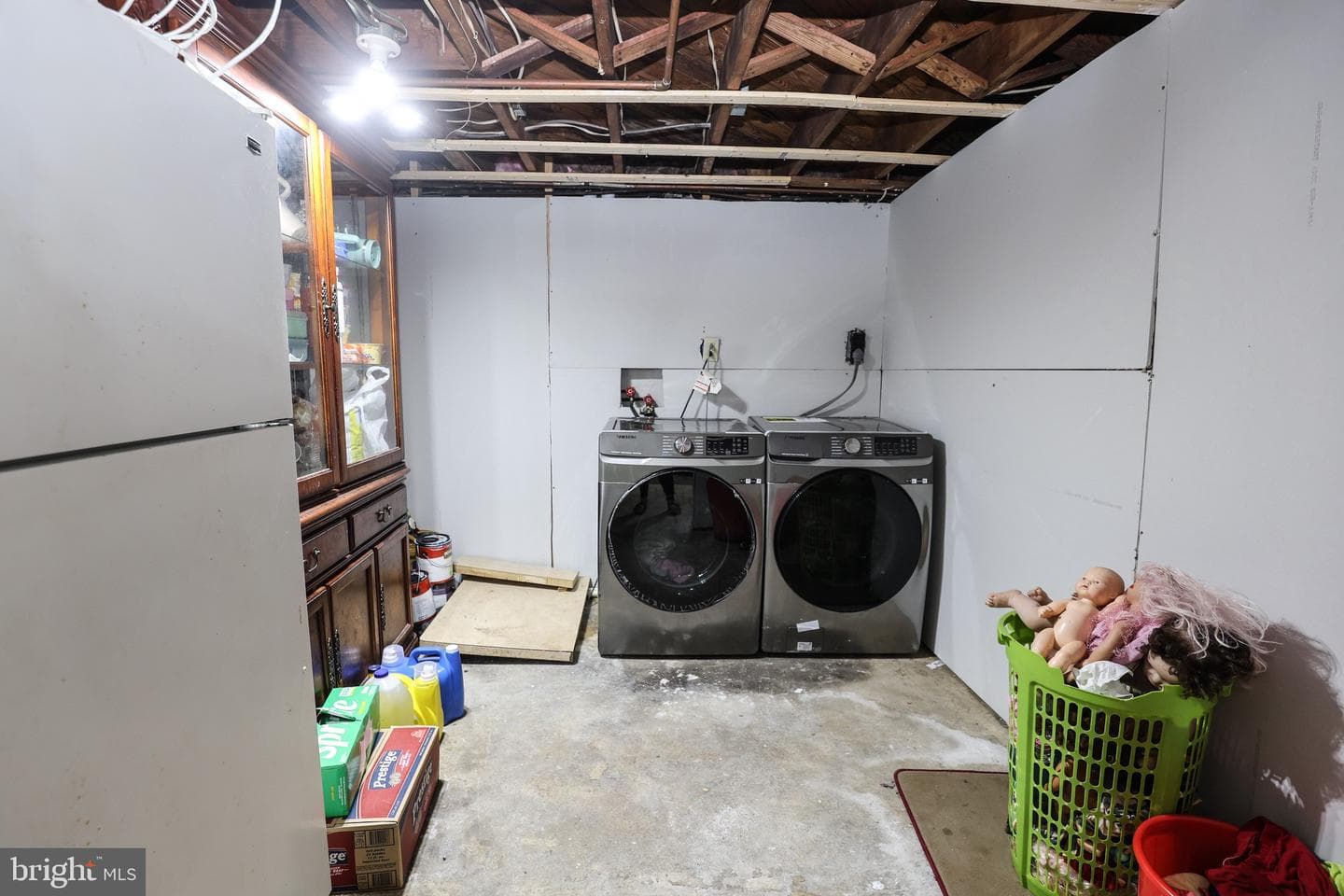 511 E Harrison Street photo 35