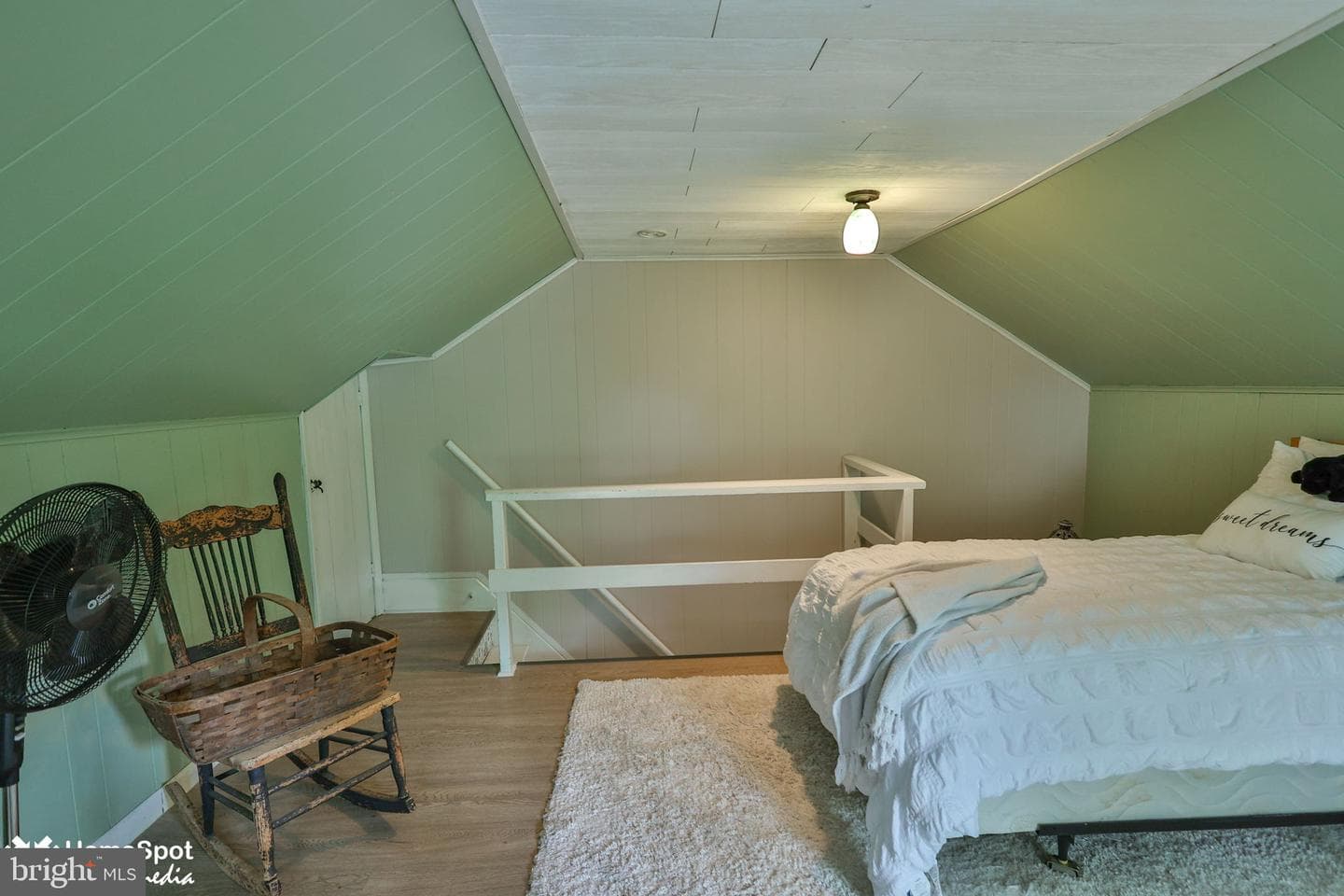 247 Adrain Street photo 23