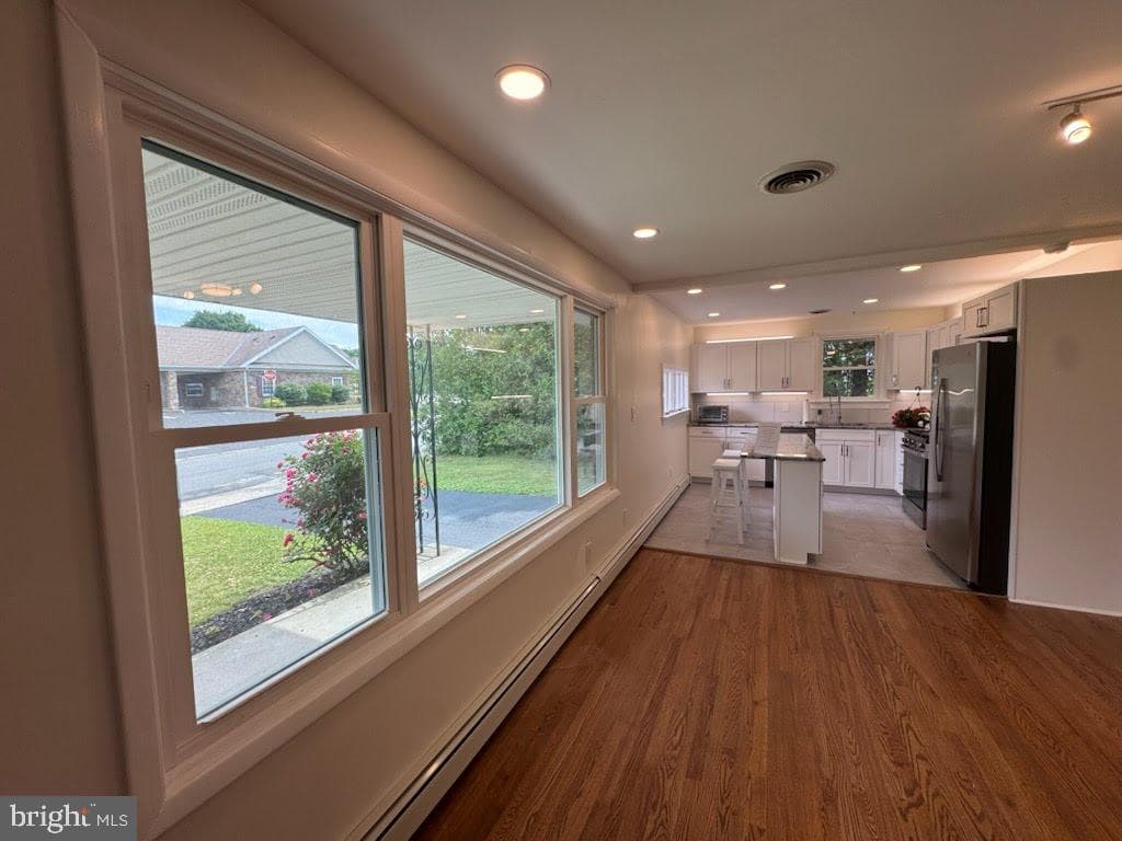 320 E Landis Street photo 6