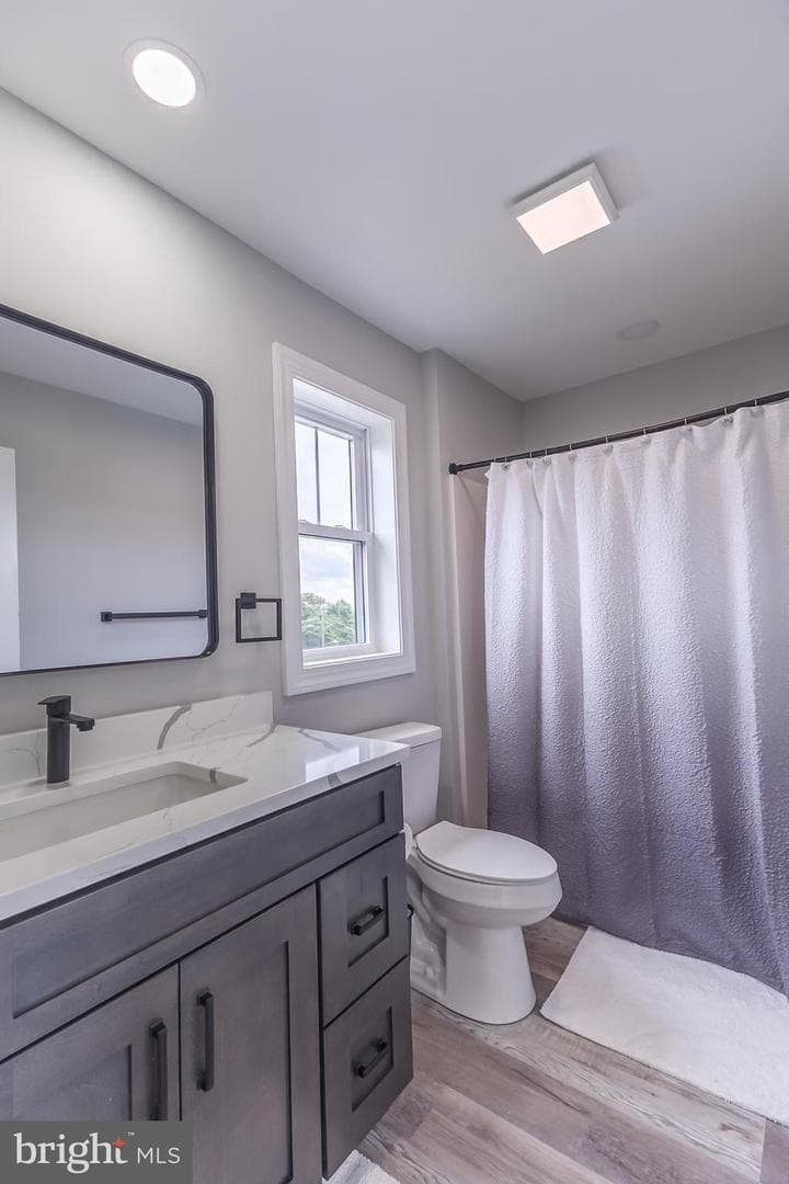 238 E Cumberland Street photo 44