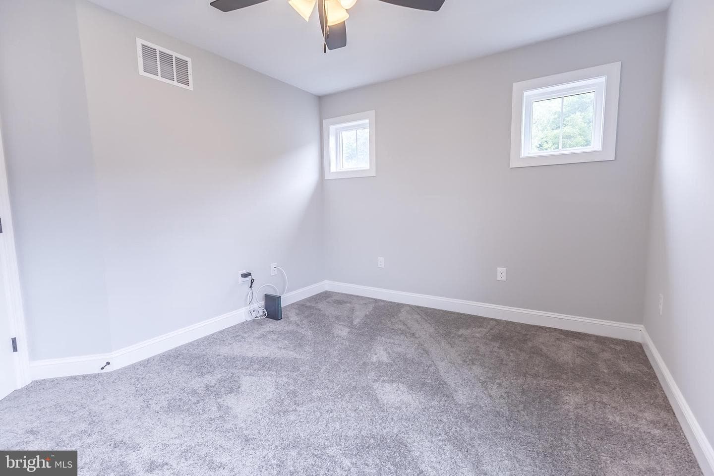 238 E Cumberland Street photo 54
