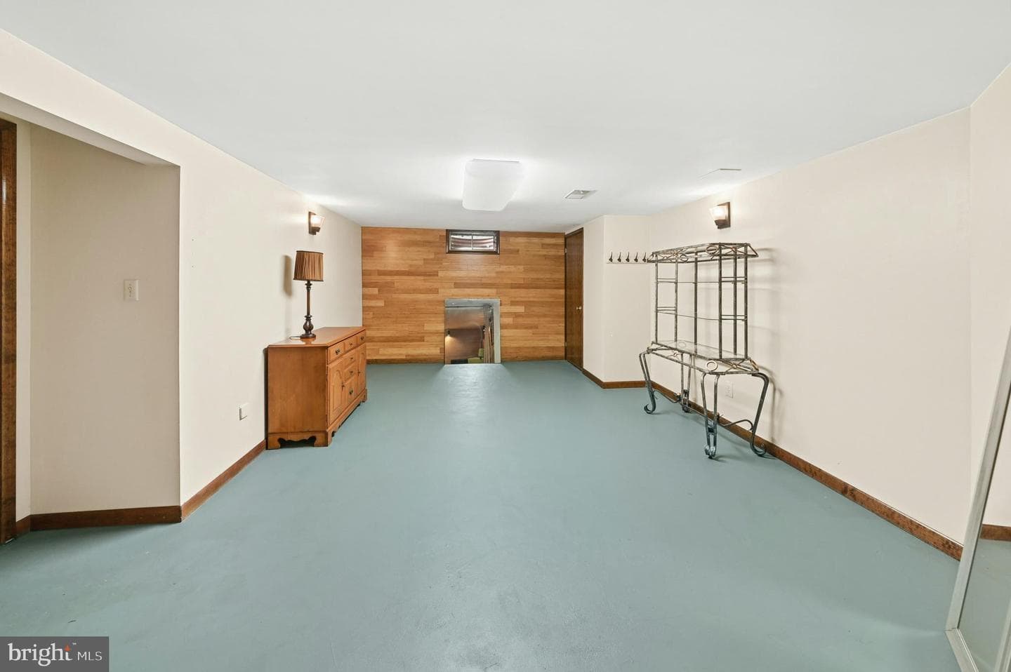 5735 Blue Church Road photo 23