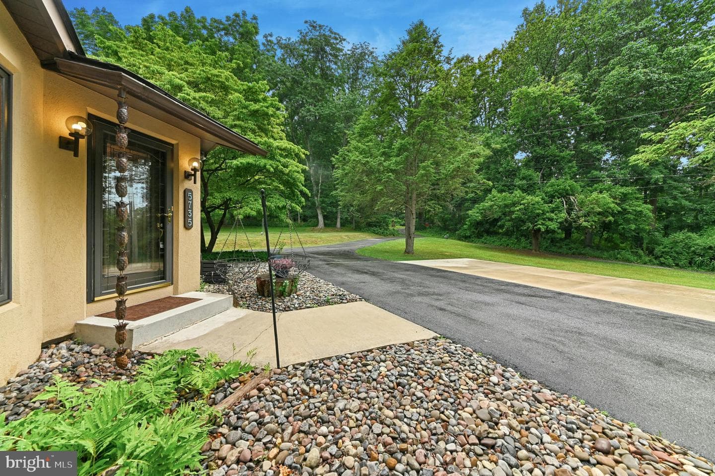 5735 Blue Church Road photo 3