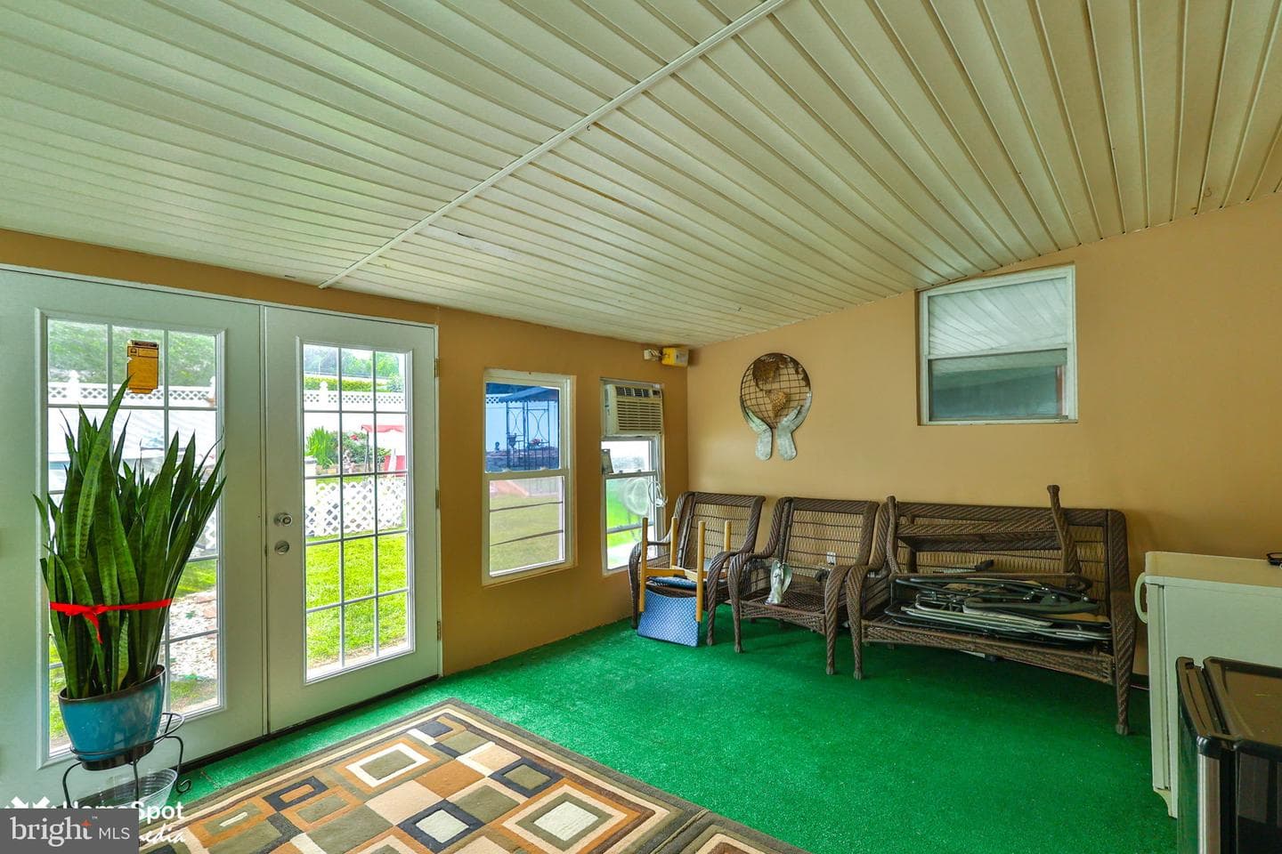 944 N Broad Street photo 28