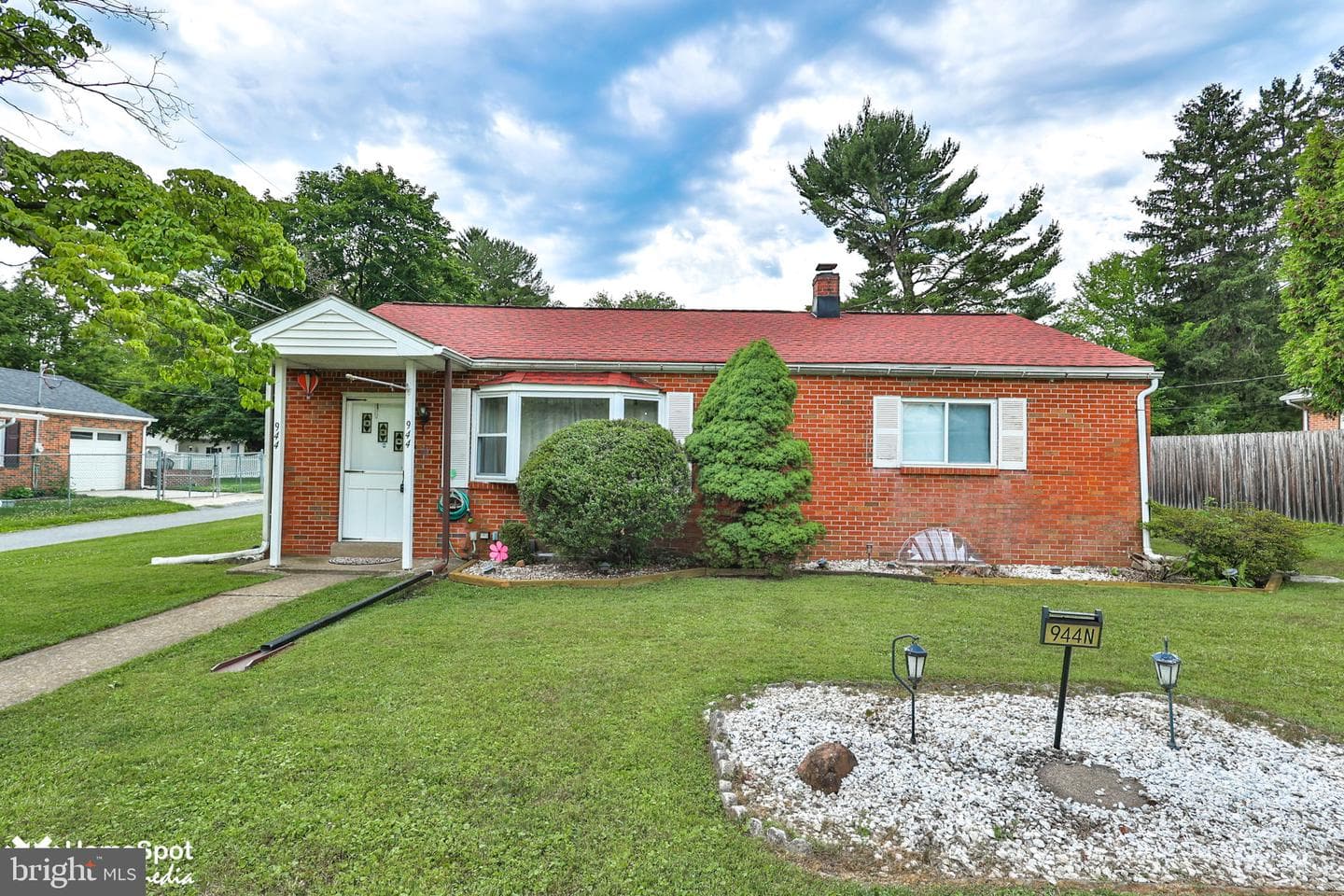 944 N Broad Street photo 95