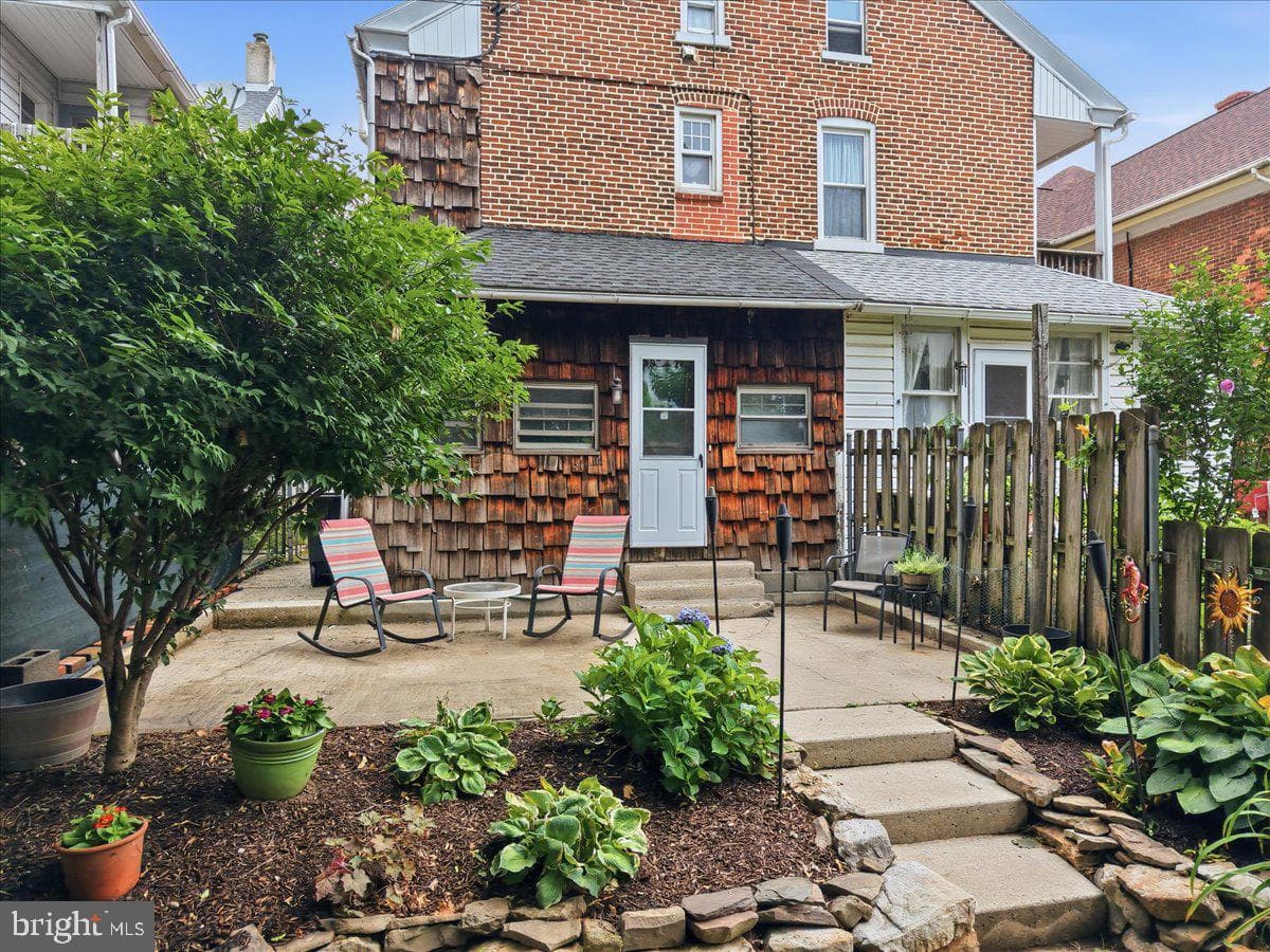 26 N 6th Street photo 21