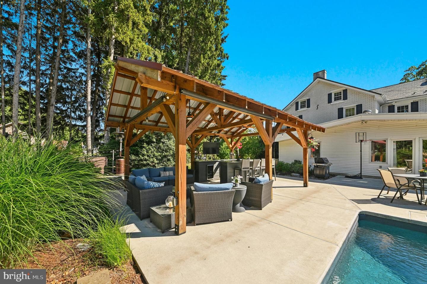 222 Bastian Lane photo 33