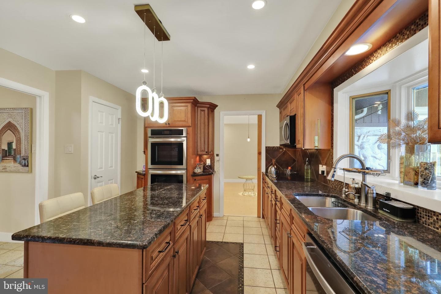 2210 Greenwood Road photo 12