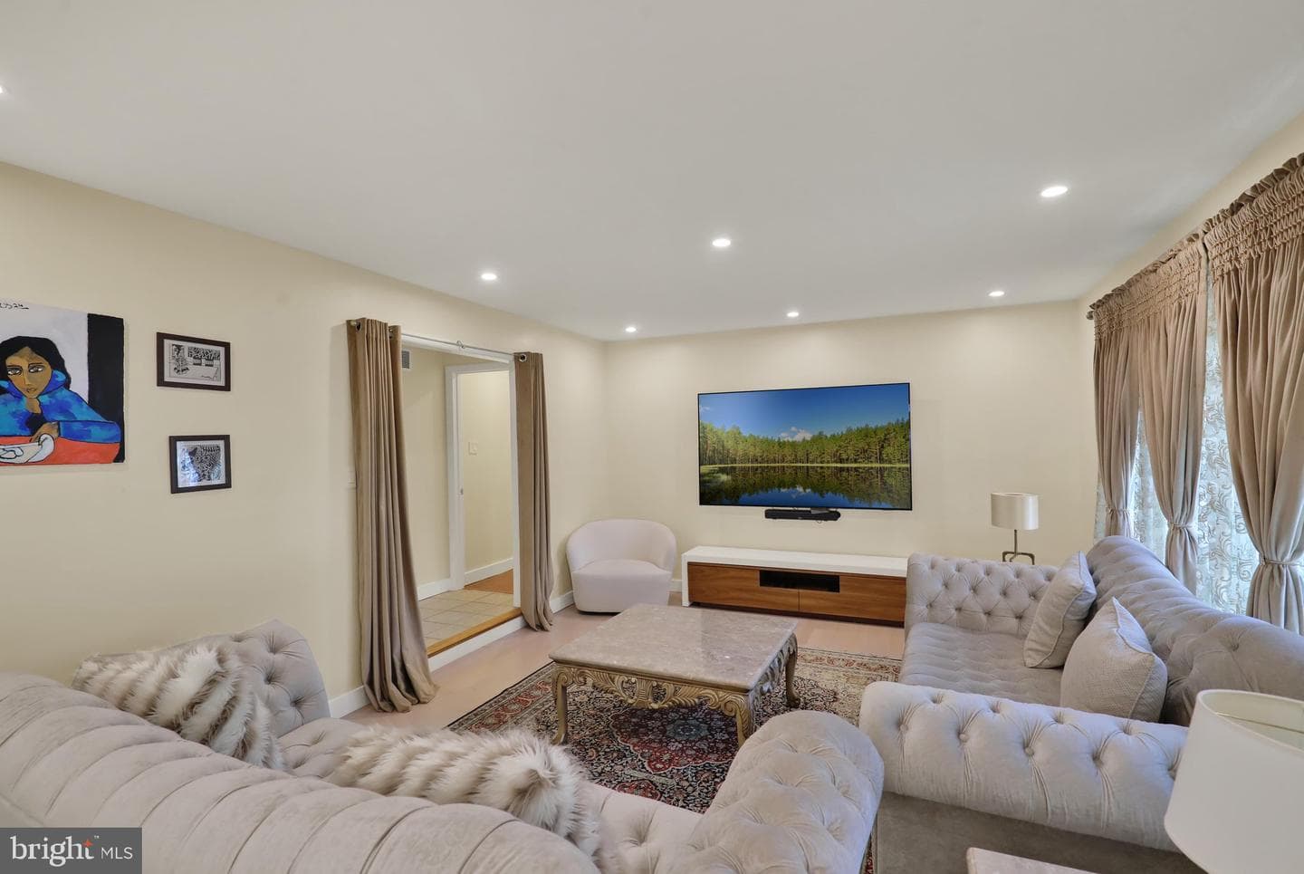 2210 Greenwood Road photo 18