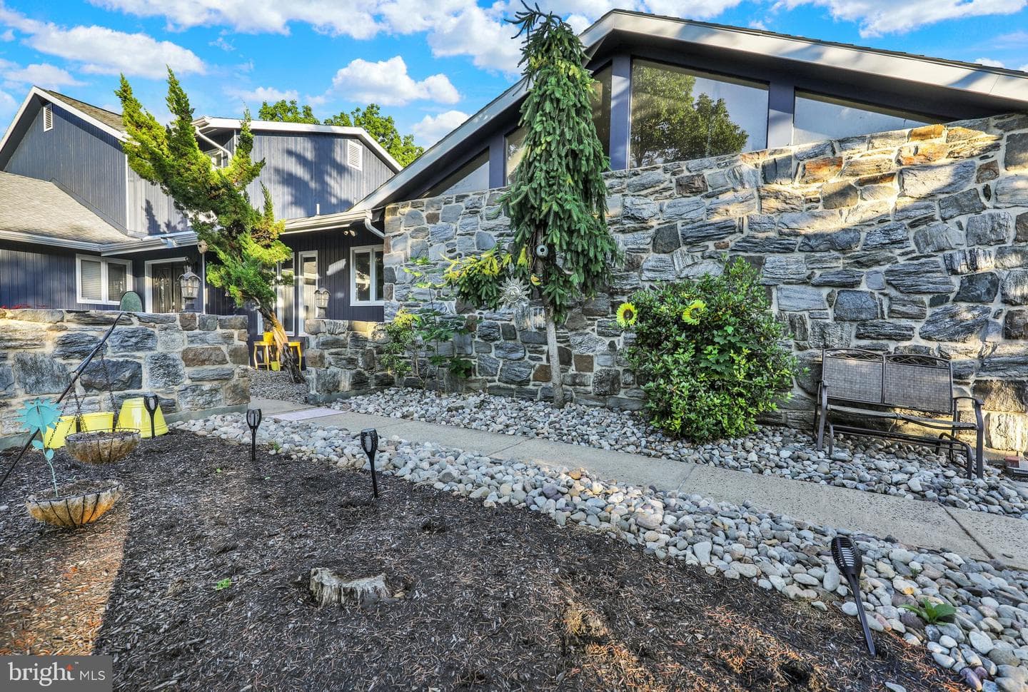 2210 Greenwood Road photo 42
