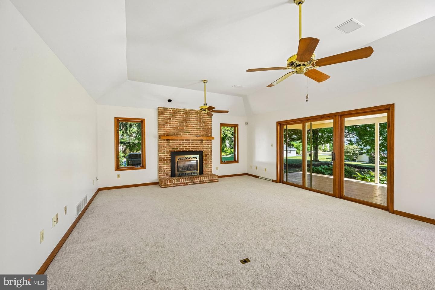 4403 Newton Circle photo 11