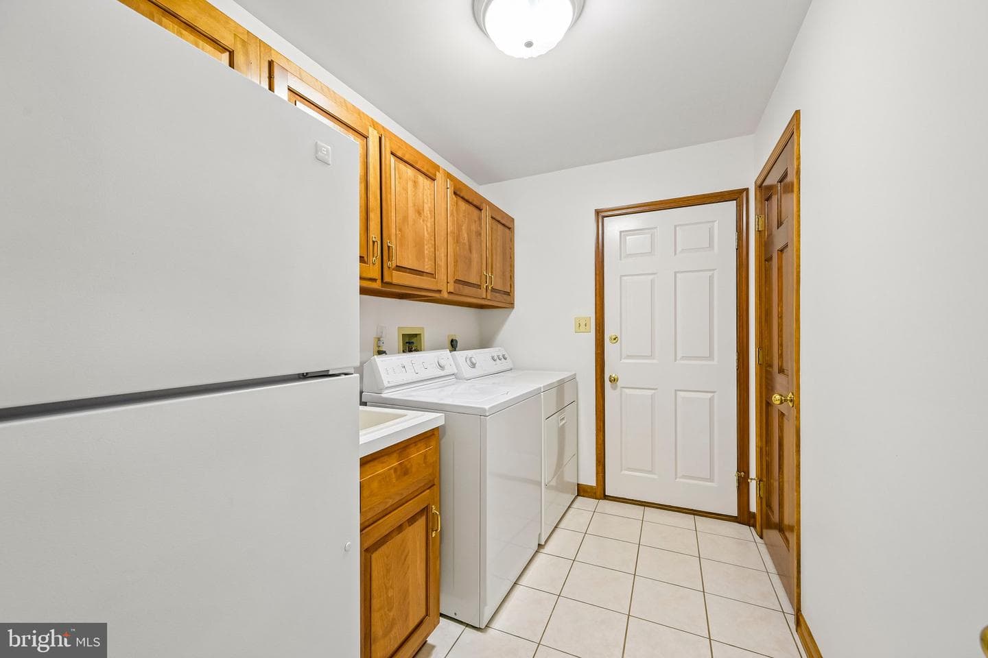 4403 Newton Circle photo 25