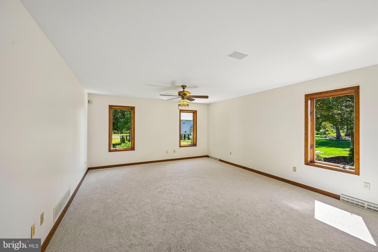 4403 Newton Circle photo 28