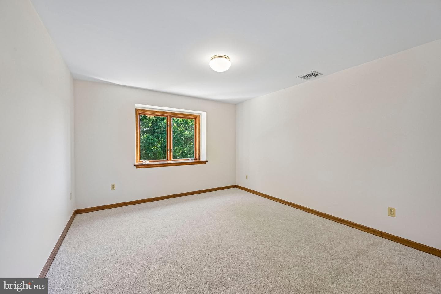 4403 Newton Circle photo 37