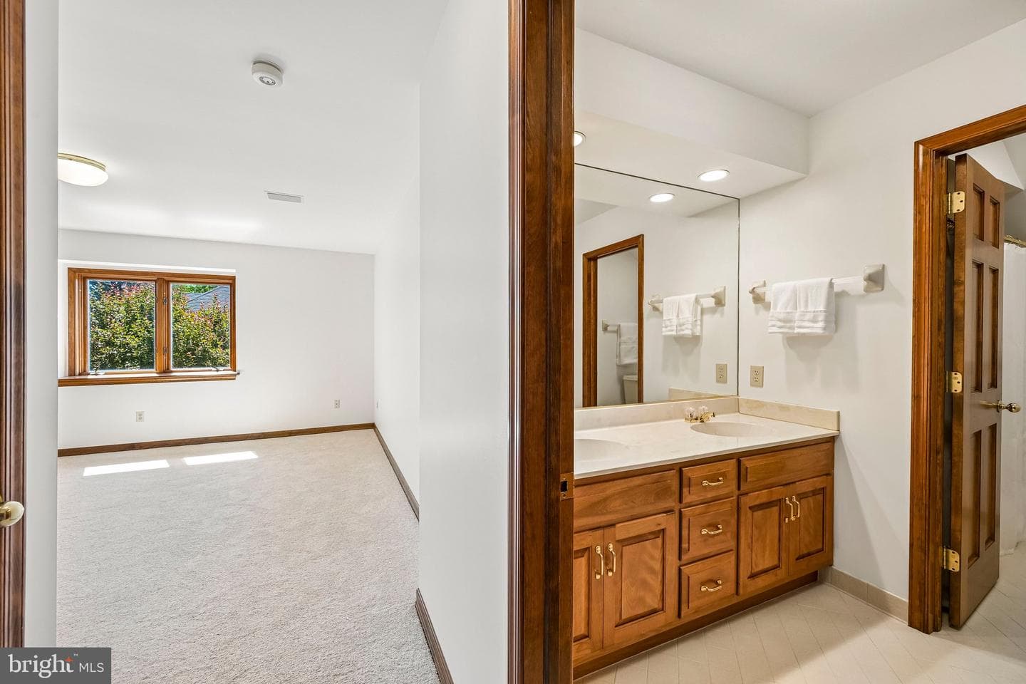 4403 Newton Circle photo 44