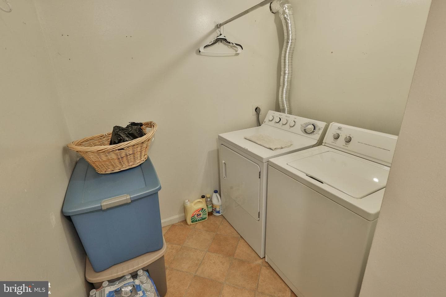 409 W Lehigh Street photo 11