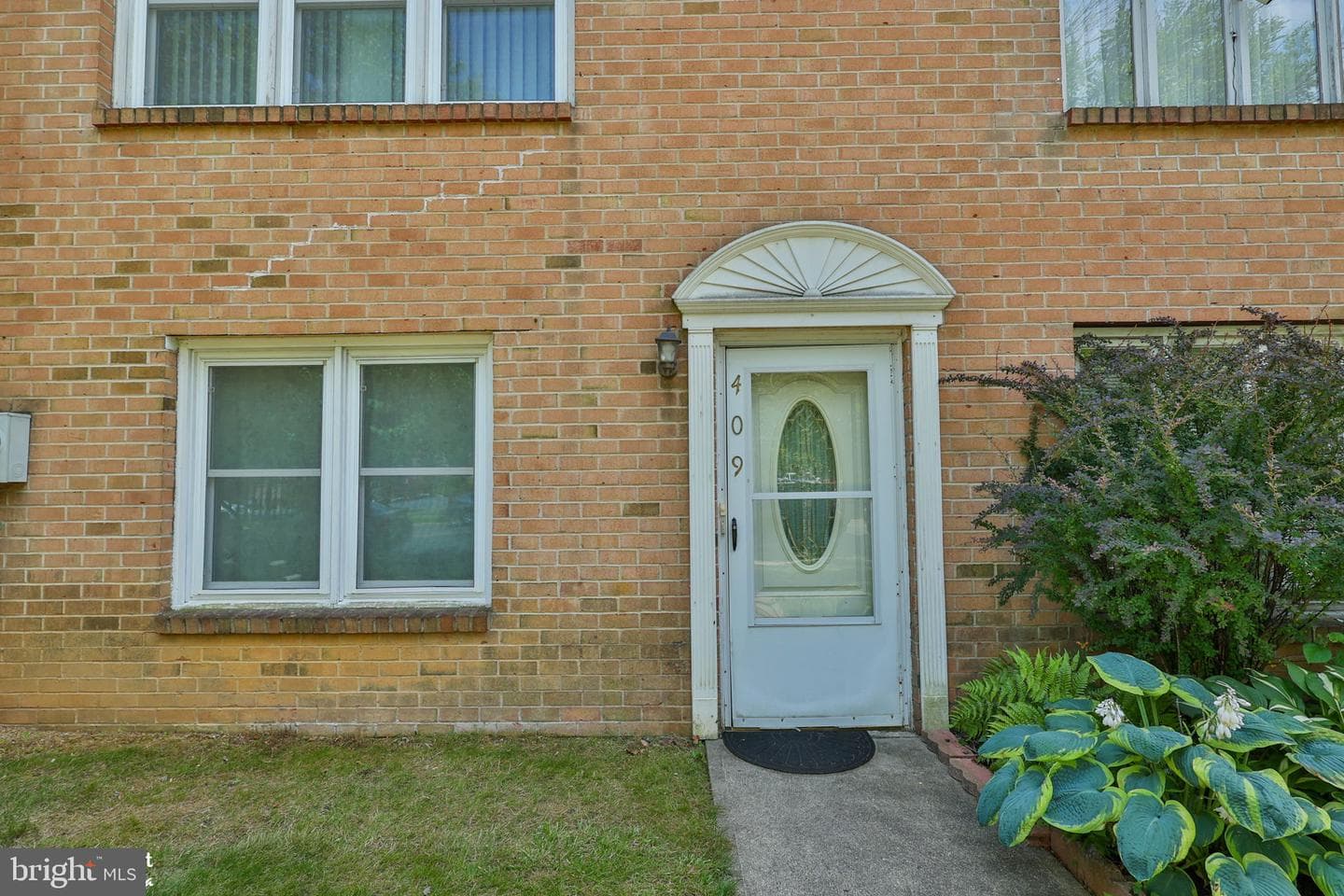 409 W Lehigh Street photo 3