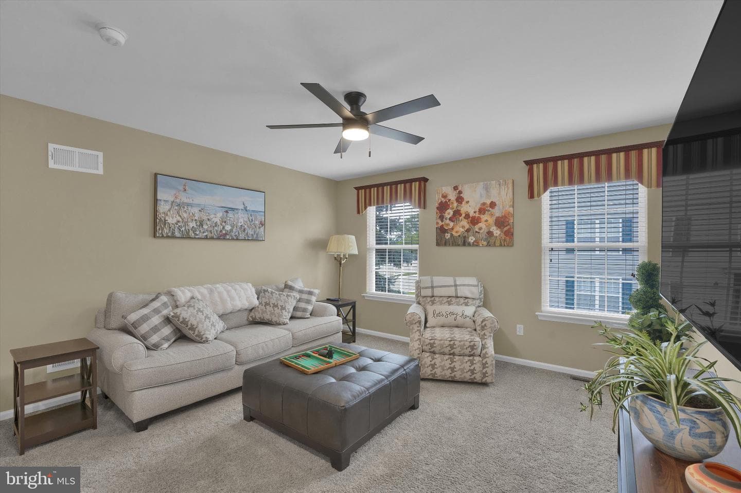 2184 Greenmeadow Drive photo 21
