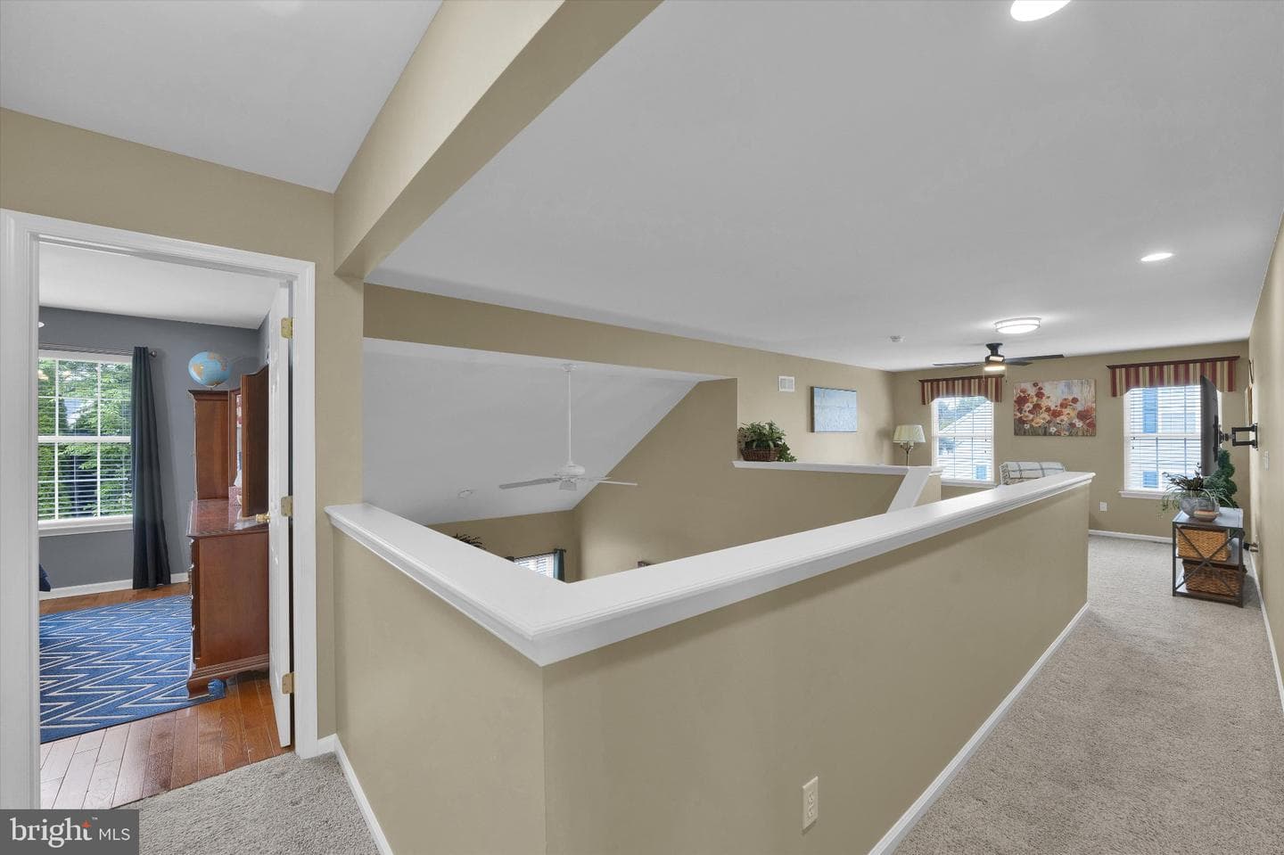 2184 Greenmeadow Drive photo 22