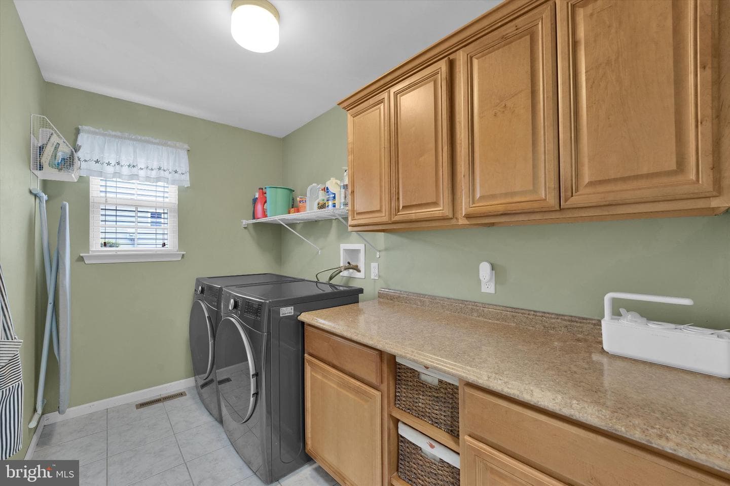 2184 Greenmeadow Drive photo 26