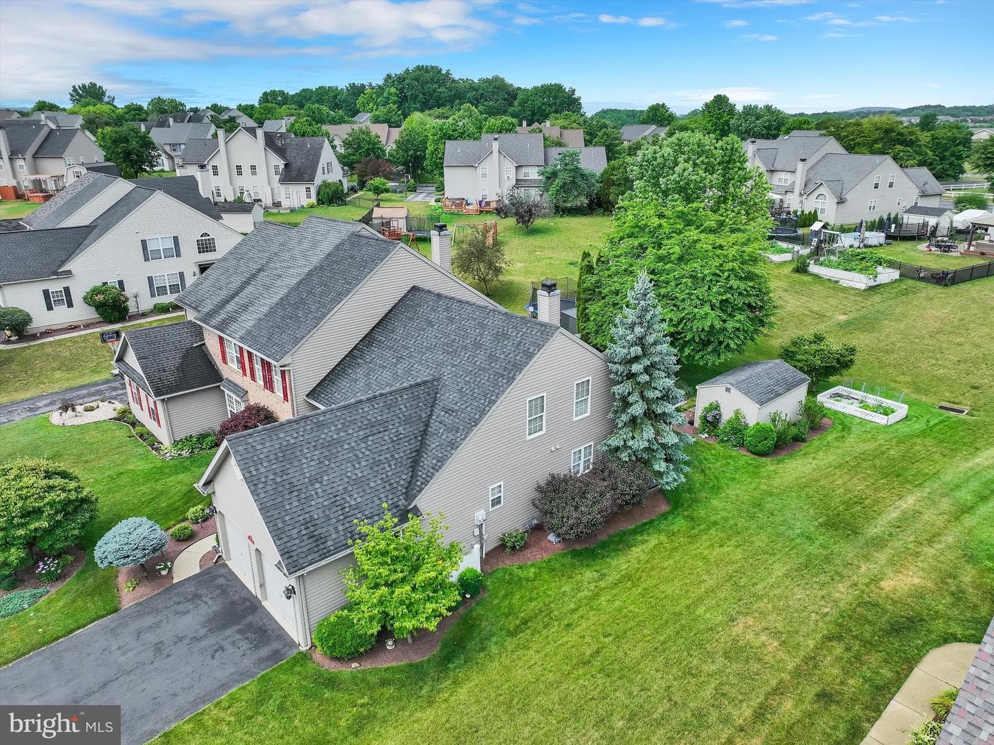 2184 Greenmeadow Drive photo 40