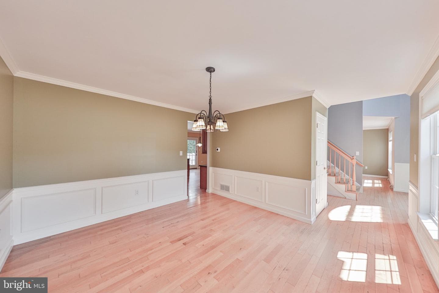 1639 Ashley Court photo 18