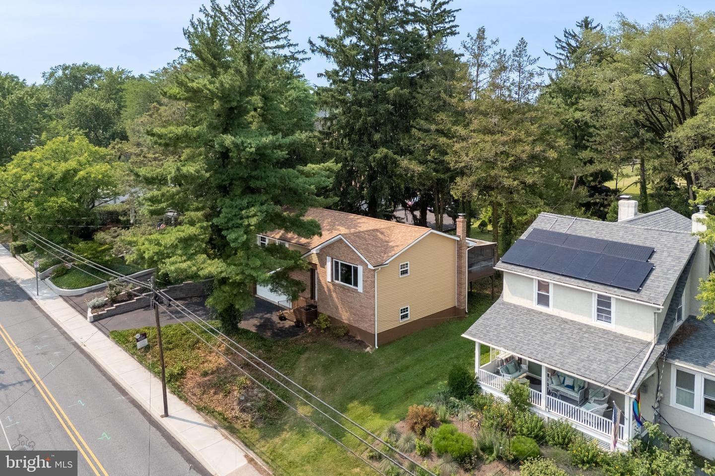 707 W State Street photo 4