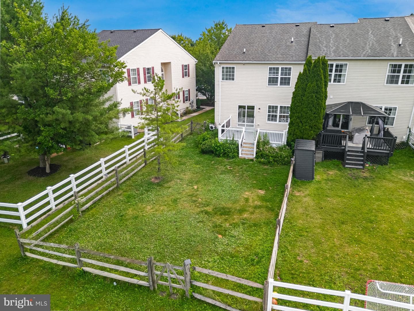 7073 Hunt Drive photo 4