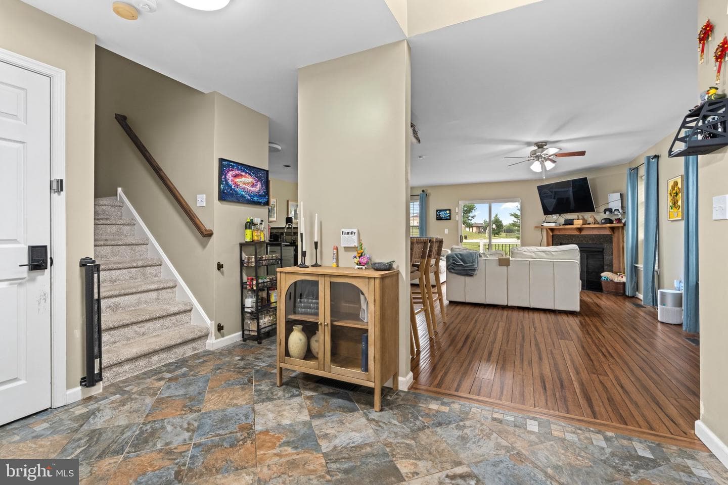 7073 Hunt Drive photo 9
