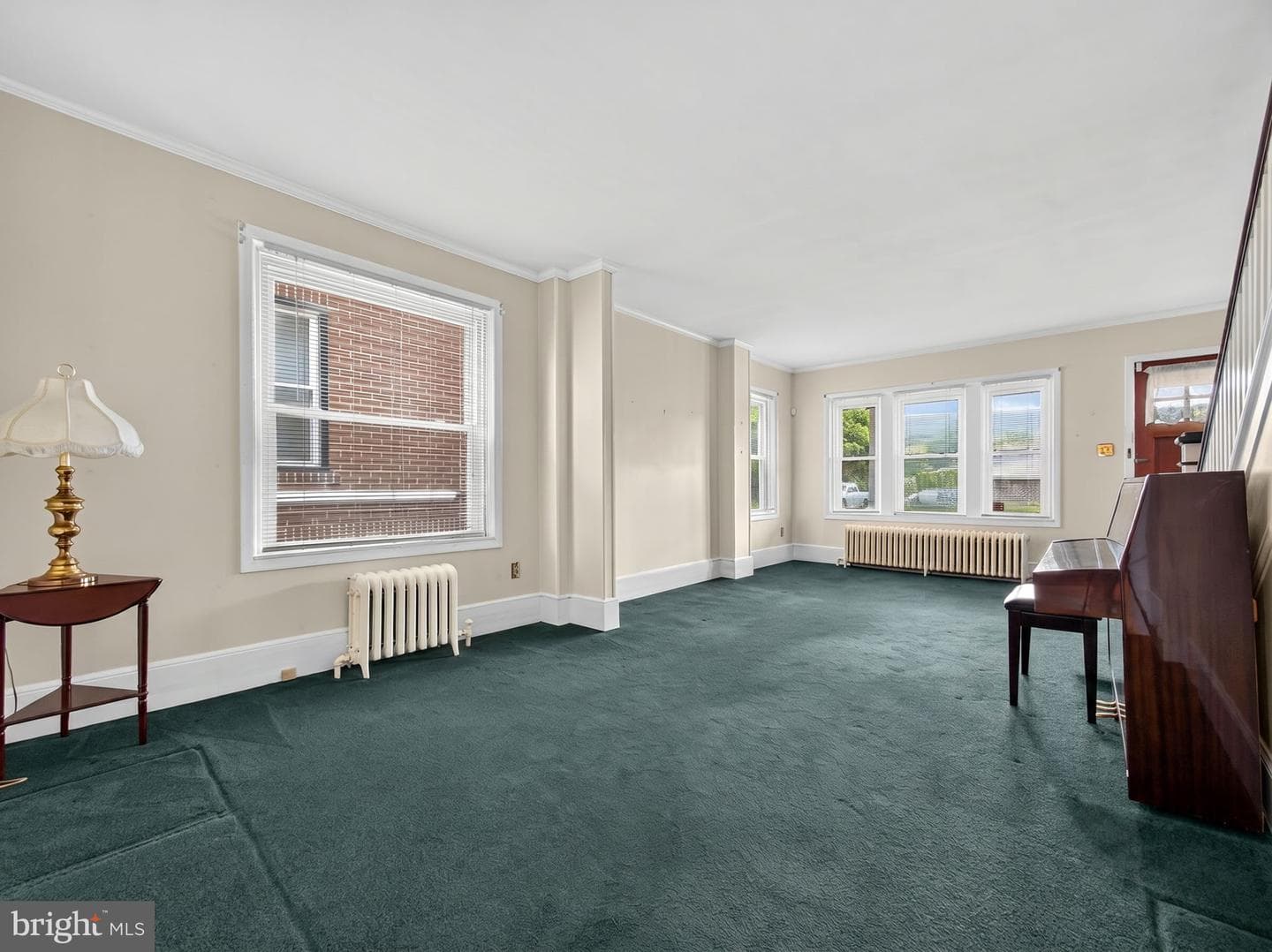 121 E Elm Street photo 8