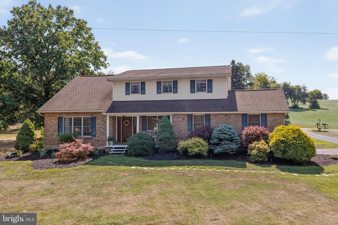 4124 Lawton Court photo 3