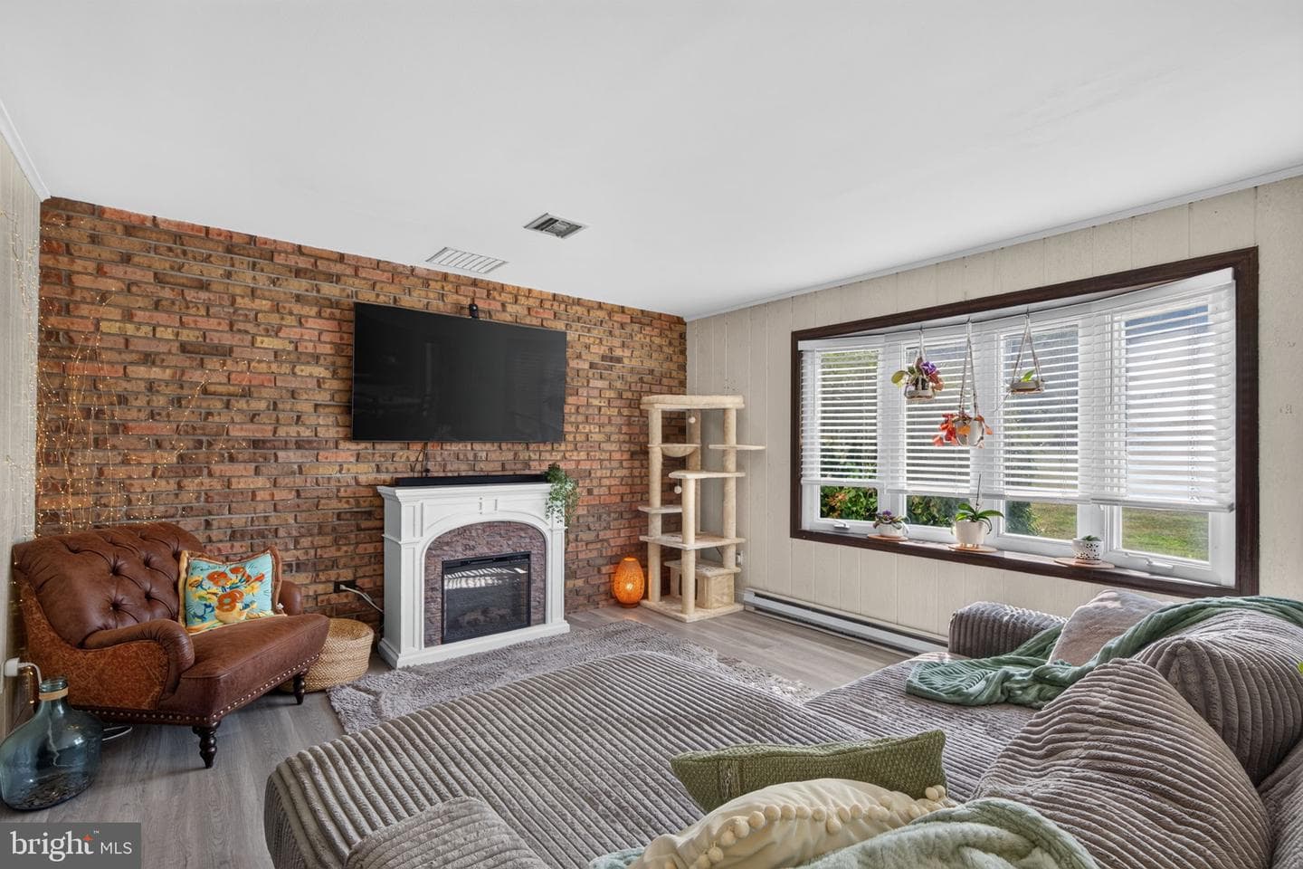 4124 Lawton Court photo 39
