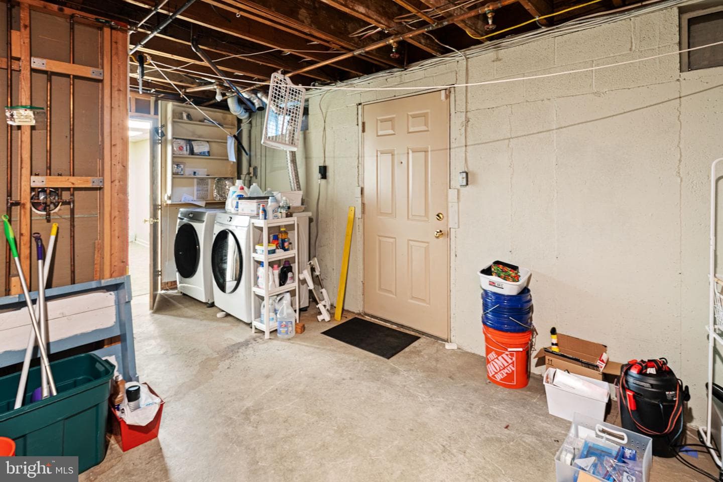 2705 W Chew Street photo 39
