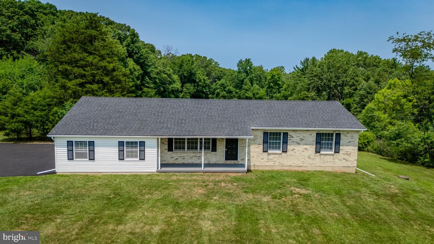 1401 Flint Hill Road, Coopersburg