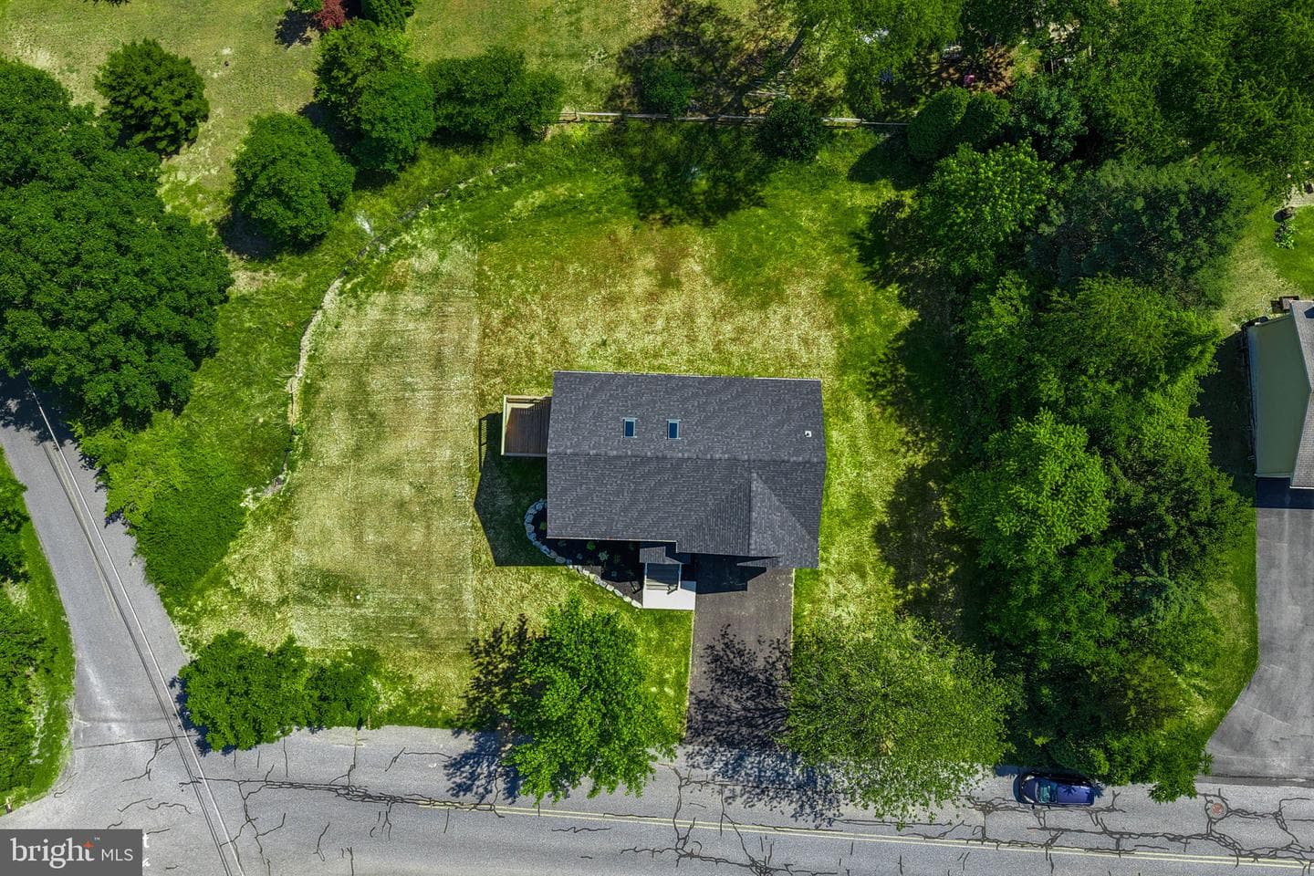 2212 Skyline Drive photo 16