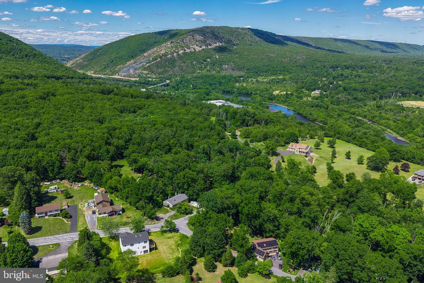 2212 Skyline Drive photo 21