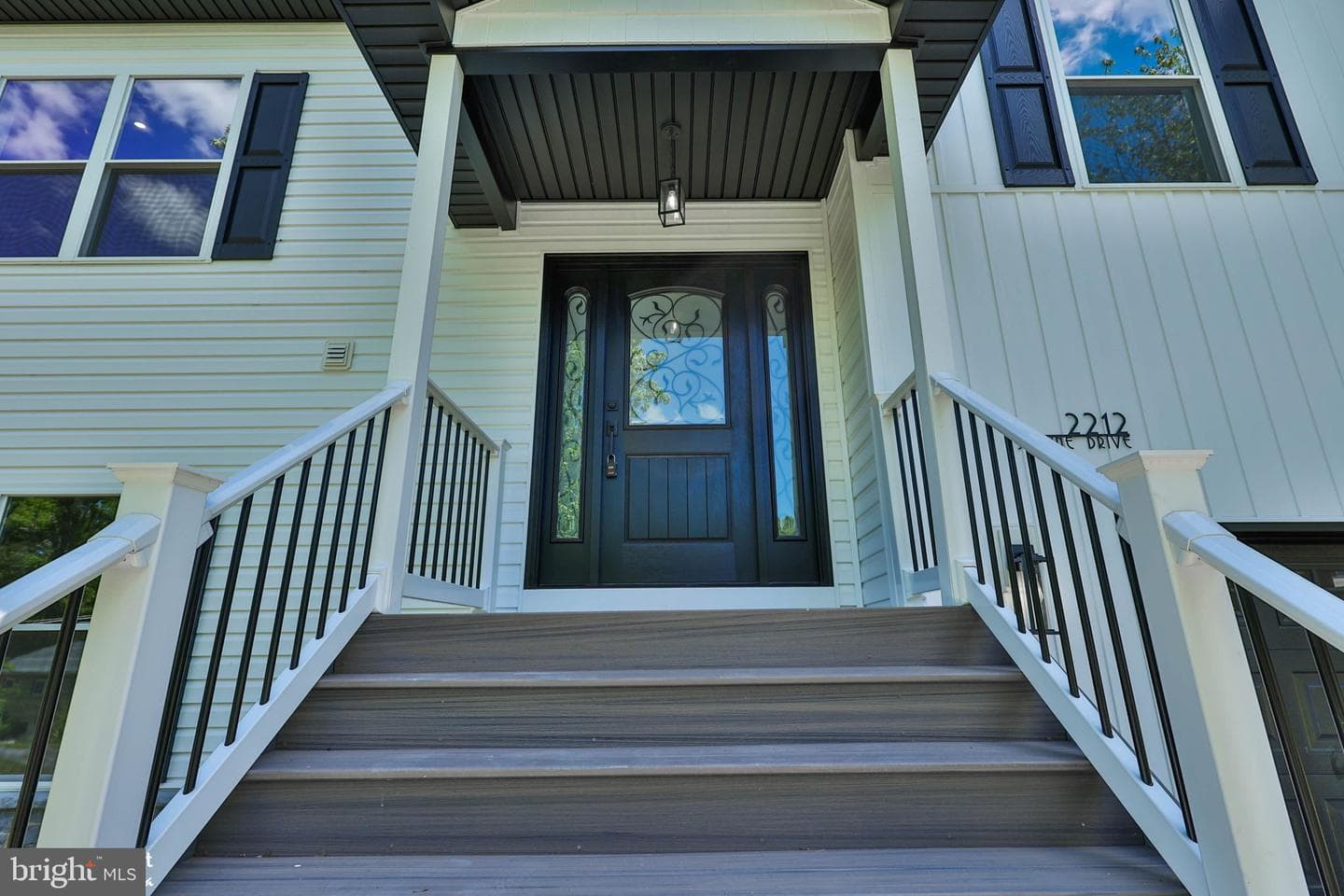 2212 Skyline Drive photo 25