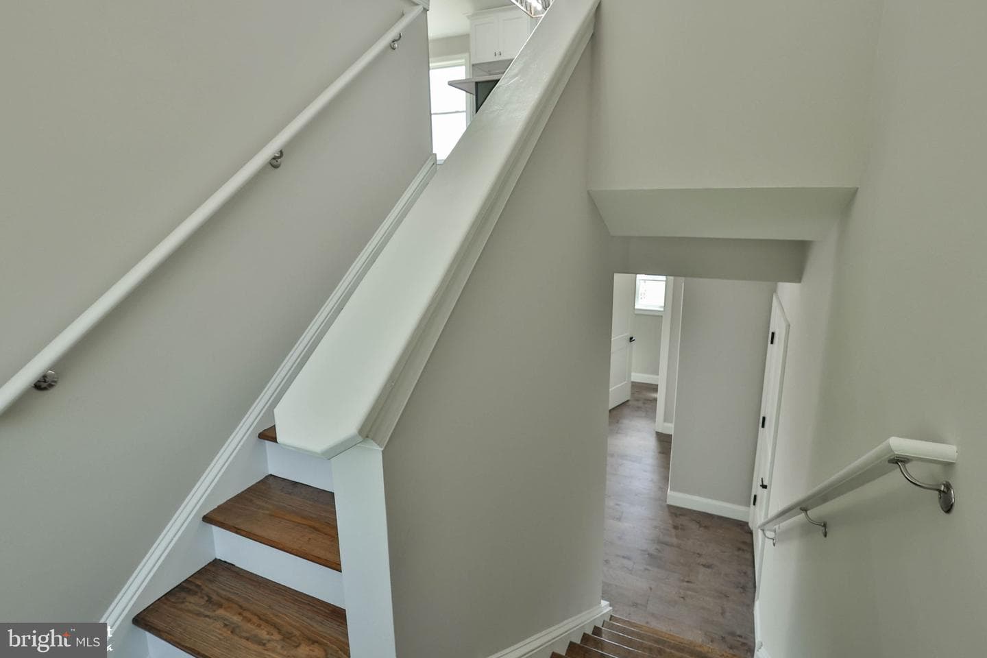 2212 Skyline Drive photo 29