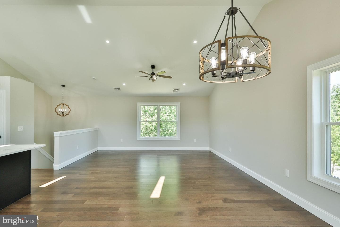 2212 Skyline Drive photo 45